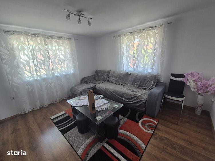 Casă cu 3 camere cu Teren 386 Mp în Central