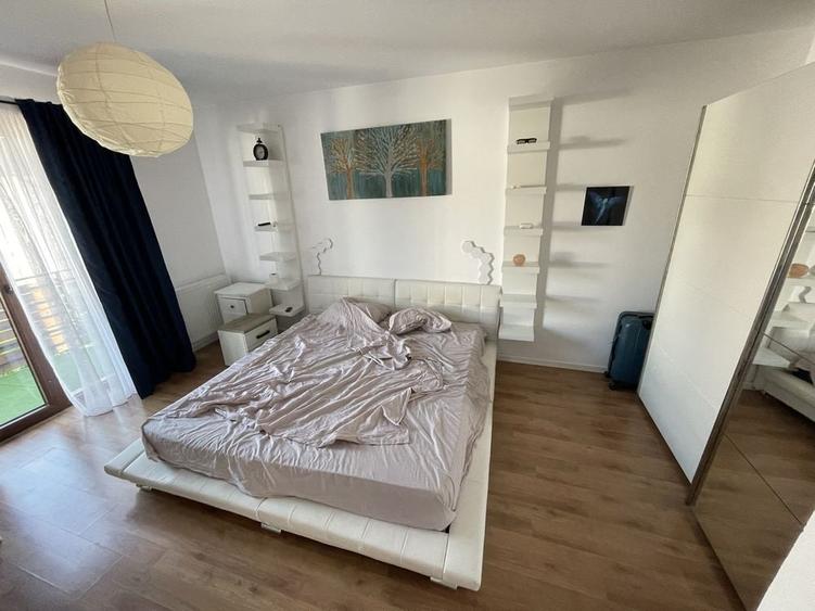 Casă cu 4 camere cu Teren 250 Mp în Central
