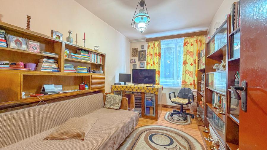 Apartament cu 3 camere decomandat, mobilat în Băile Tușnad