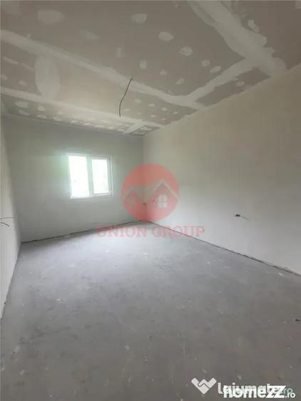 Casă cu 3 camere cu Teren 230 Mp în Lumina