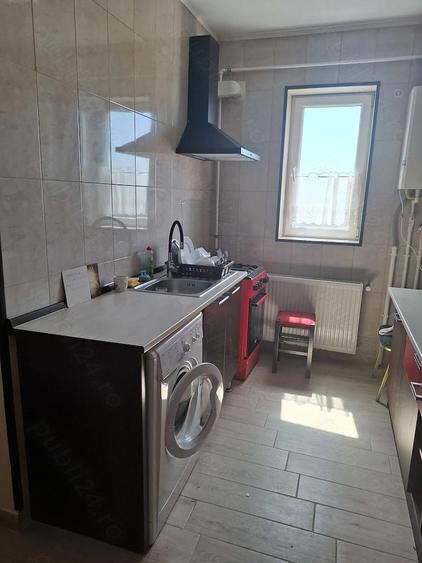 Apartament cu 2 camere decomandat în Brătianu
