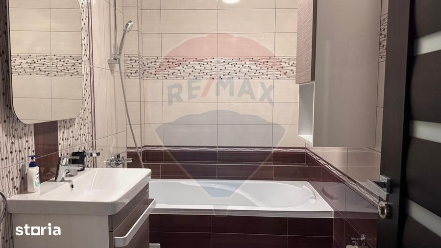 Apartament cu 3 camere semidecomandat în Bulgaria