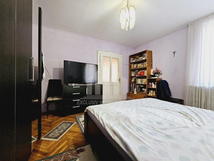 Casă individuală cu 4 camere cu Teren 181 Mp în Lipoveni