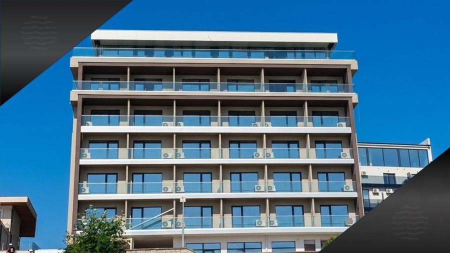 Spațiu comercial, de 1,940 mp, în Central