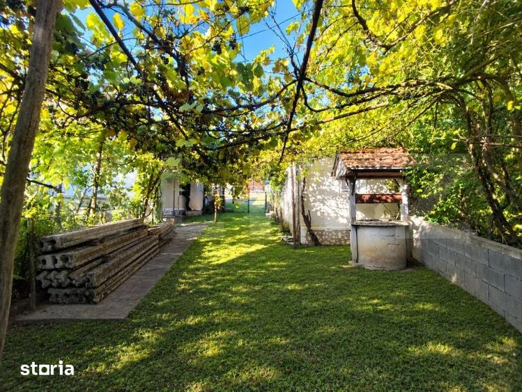 Casa CIGMAU - GEOAGIU + teren / padure 32.400 mp, curent, apa, canal