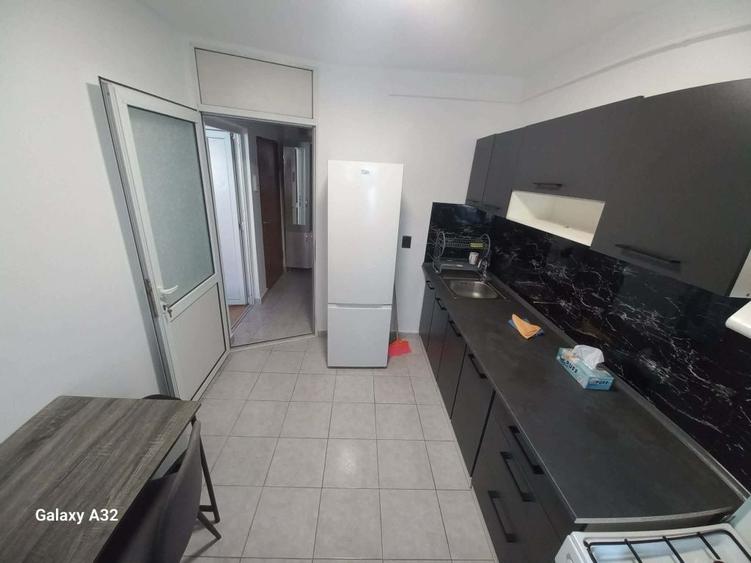 Garsonieră decomandată în Tătărași