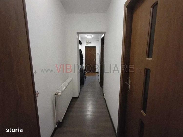 Apartament cu 3 camere decomandat în P-ța Doina
