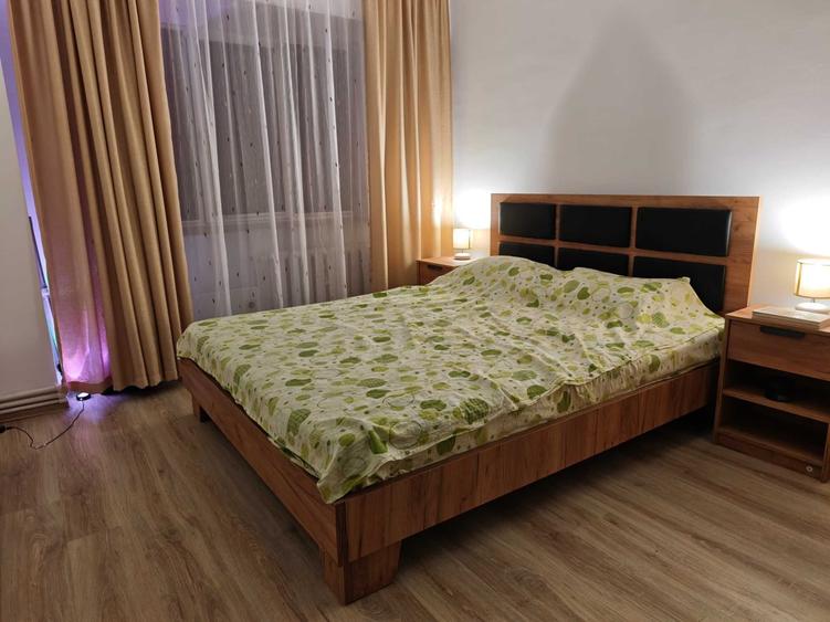 Apartament cu 2 camere decomandat în Dacia