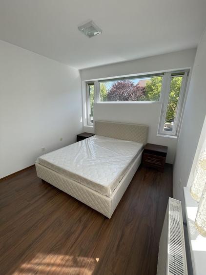 Casă cu 4 camere cu Teren 80 Mp în Europa