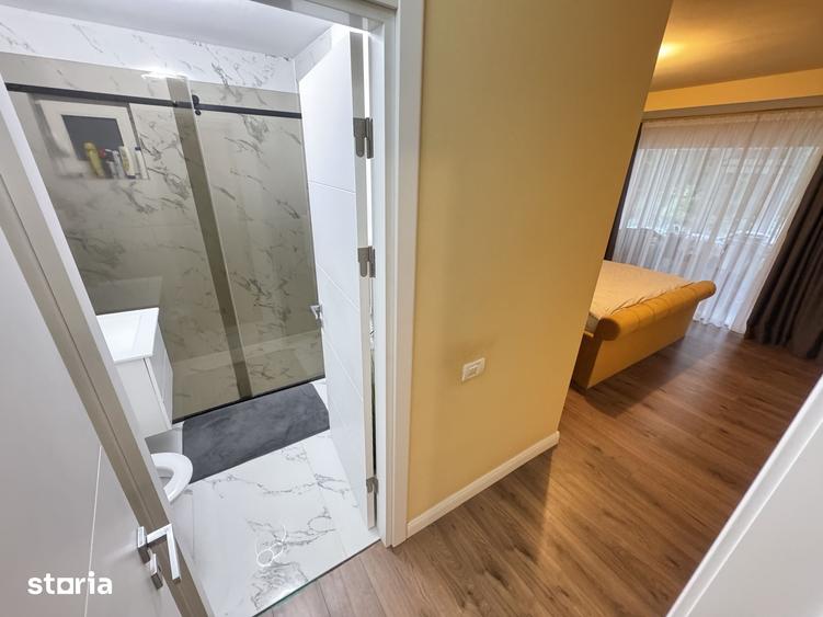 Apartament cu 3 camere decomandat, mobilat în Faleza Nord