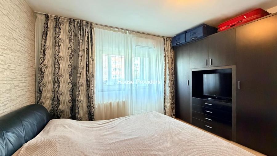 Apartament cu 3 camere, mobilat în Vitanul Nou