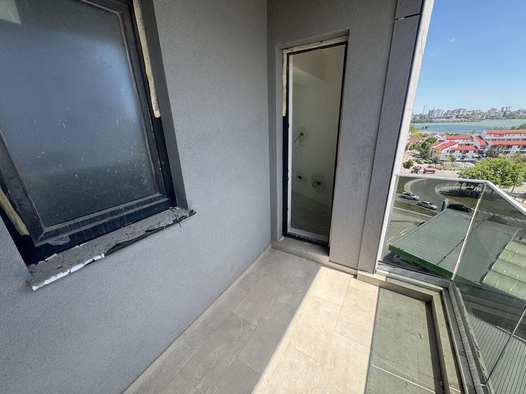 Apartament cu 4 camere decomandat în Tomis Nord