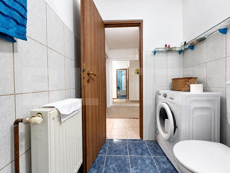 Apartament cu 3 camere decomandat, mobilat în Ghimbav