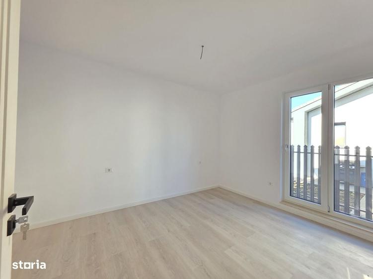 Casă cu 4 camere în Sânpetru
