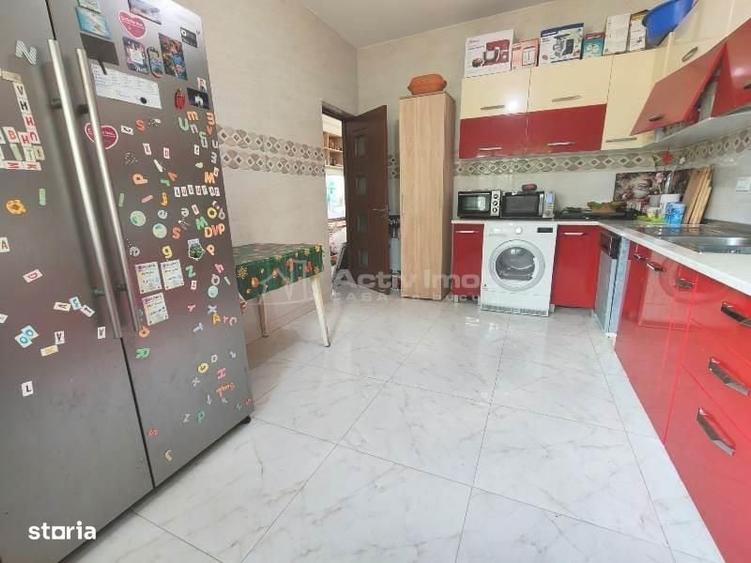 Vanzare - Casa - Vila - Prelungirea Ghencea - Margelelor - Safirului - - 2
