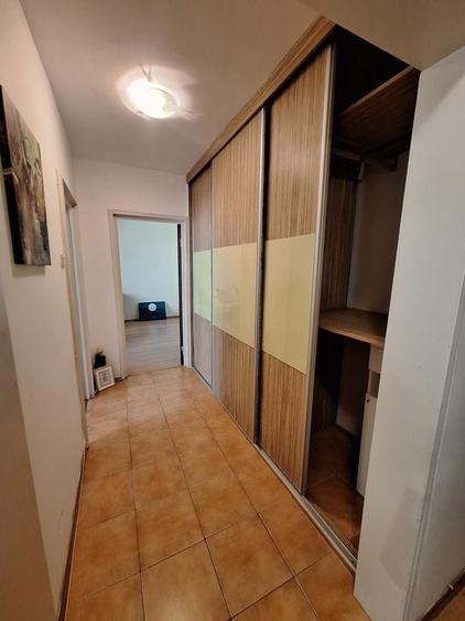 Apartament cu 2 camere decomandat în Dristor