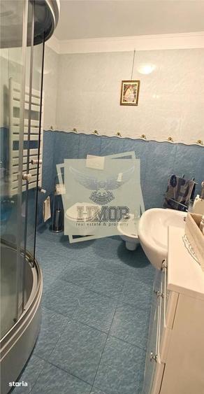 Casă cu 4 camere în Roșia
