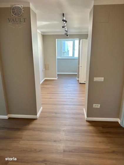 Apartament cu 4 camere semidecomandat, mobilat în Rahova