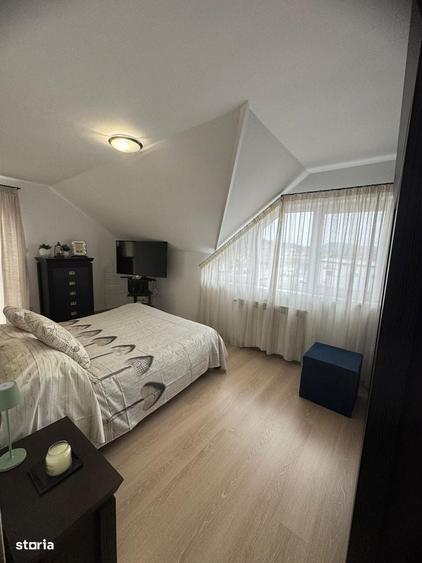 Casă cu 4 camere cu Teren 710 Mp în Central