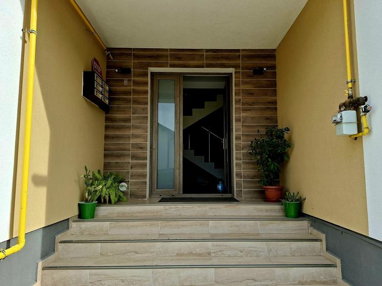 Apartament cu 2 camere în Trivale