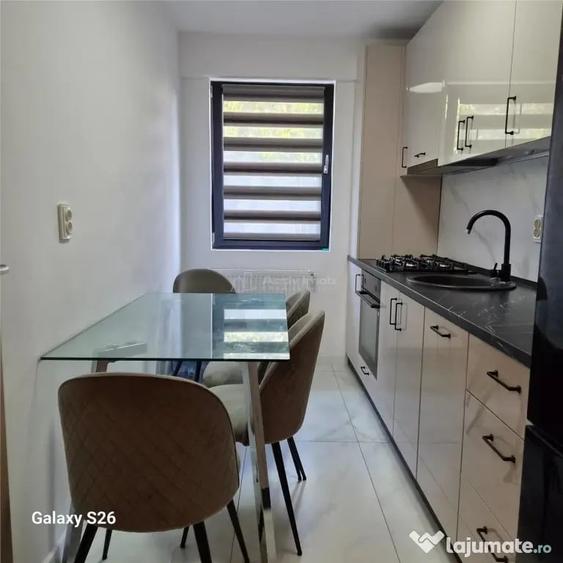 Apartament cu 2 camere decomandat în Rahova