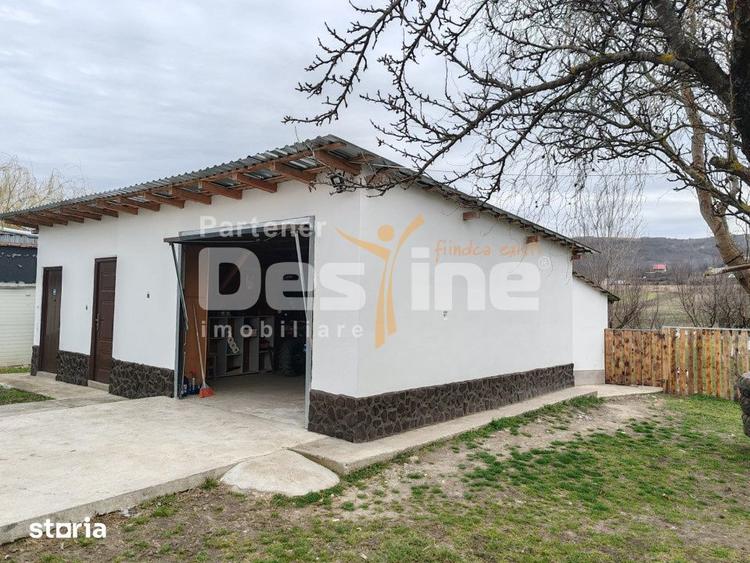 Casă cu 6 camere cu Canalizare în Lipovăț