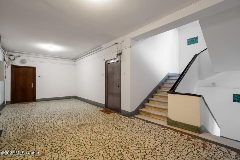 Apartament cu 2 camere decomandat în Drumul Taberei