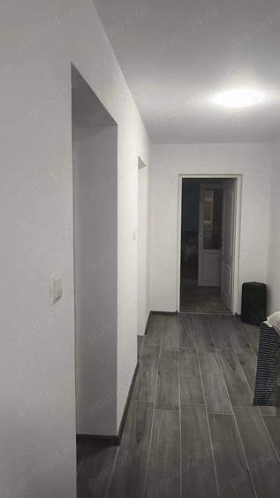 Casă cu 4 camere cu Teren 913 Mp în Cenad