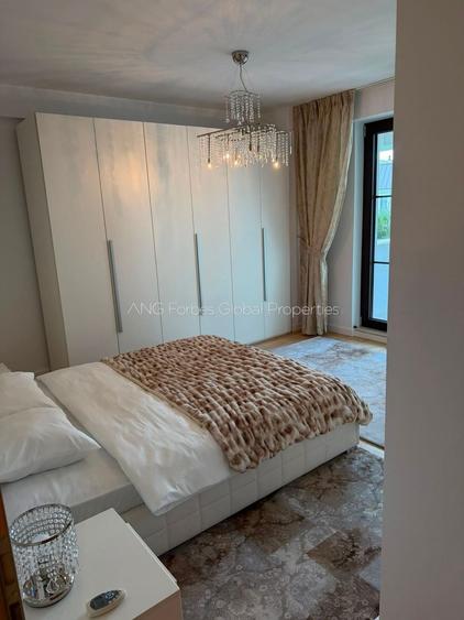 Apartament cu 3 camere decomandat, mobilat în Iancu Nicolae