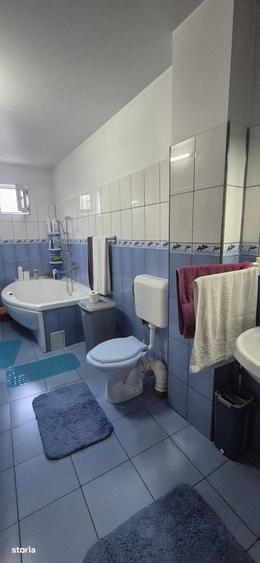 Casă cu 4 camere cu Teren 200 Mp în Valu lui Traian