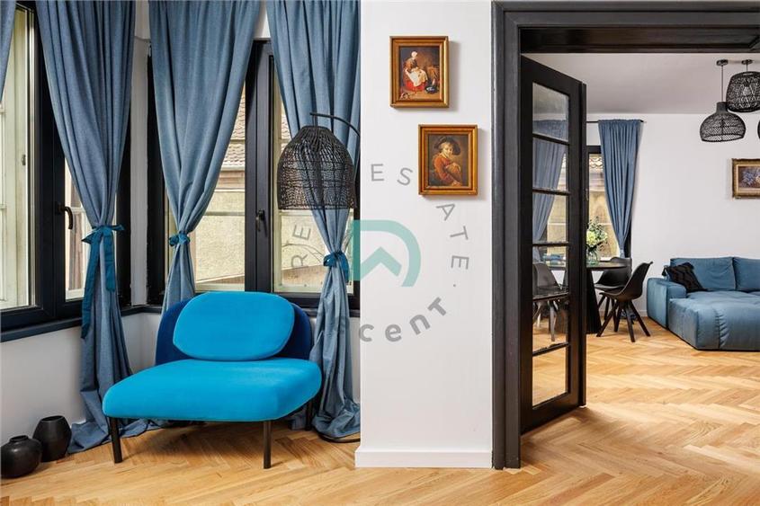 Apartament cu 4 camere decomandat în Centrul Istoric