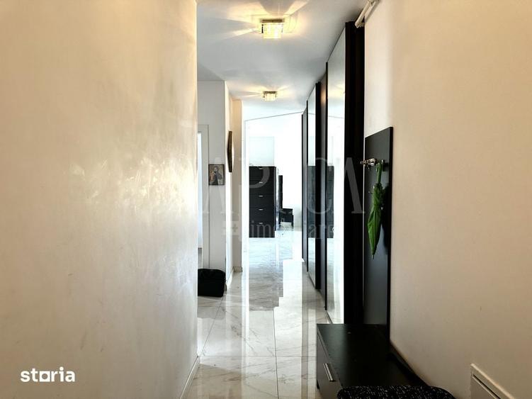 Apartament cu 4 camere în Florești