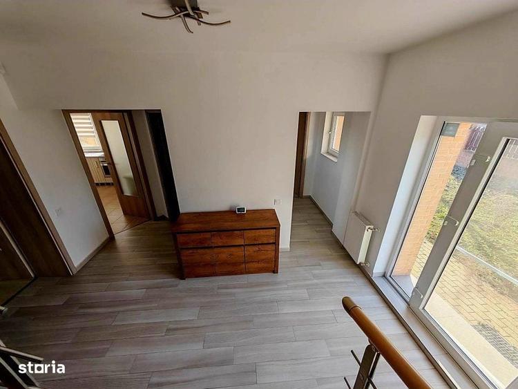 Casă cu 4 camere cu Teren 475 Mp în Central