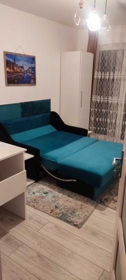 Apartament cu 2 camere semidecomandat în Florești