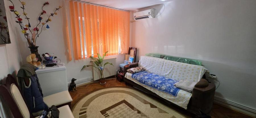 Apartament cu 2 camere decomandat în 23 August