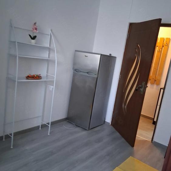 Garsonieră semidecomandată în Central