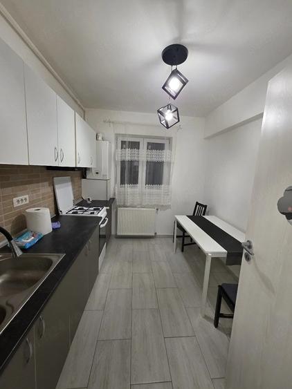 Apartament cu 2 camere decomandat, mobilat în Dobroești