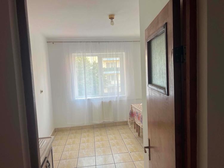 Apartament de vanzare Husi - 2