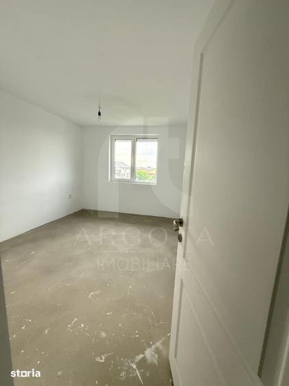 Casă cu 4 camere cu Teren 302 Mp în Mărăcineni