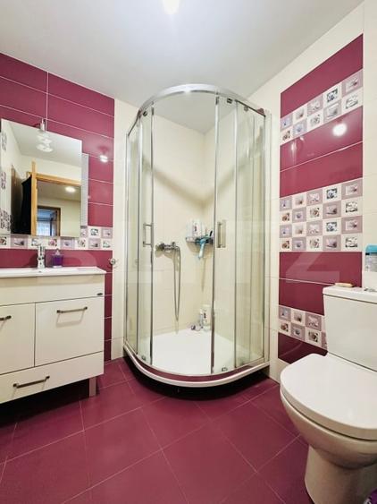 Casă individuală cu 6 camere cu Canalizare în Codlea