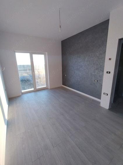 Casă cu 4 camere cu Teren 367 Mp în Sânandrei