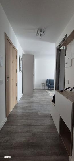 Apartament cu 2 camere decomandat în 1 Mai