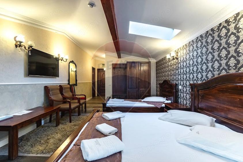 Casă cu 26 camere cu Teren 1014 Mp în Cioplea