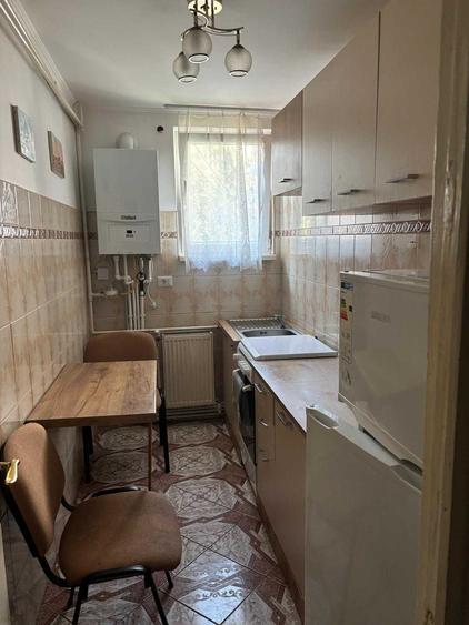 Garsonieră decomandată în Mărăței