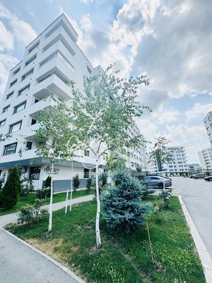 Apartament cu 2 camere semidecomandat, mobilat în Pipera