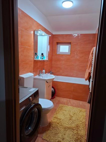 Apartament cu 2 camere decomandat în Șagului