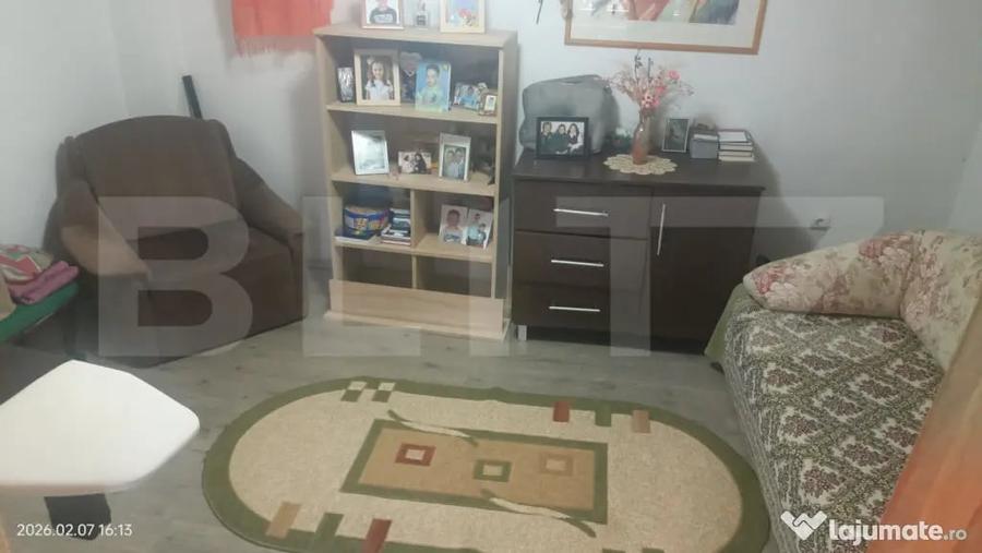 Casă cu 4 camere cu Teren 1900 Mp în Central