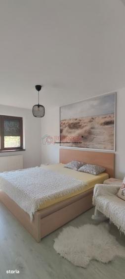 Casă cu 5 camere cu Teren 80 Mp în Central