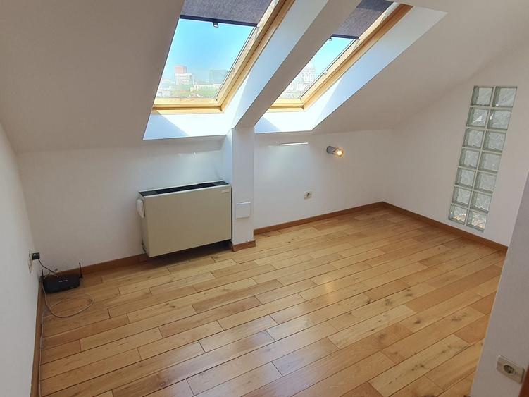 Penthouse cu 3 camere decomandat, mobilat în Domenii