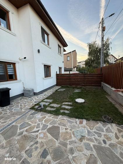 Casă cu 4 camere cu Teren 250 Mp în Central